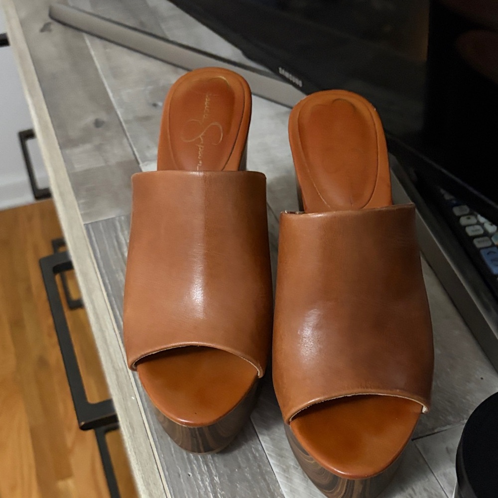 Jessica Simpson Brown Leather Clogs